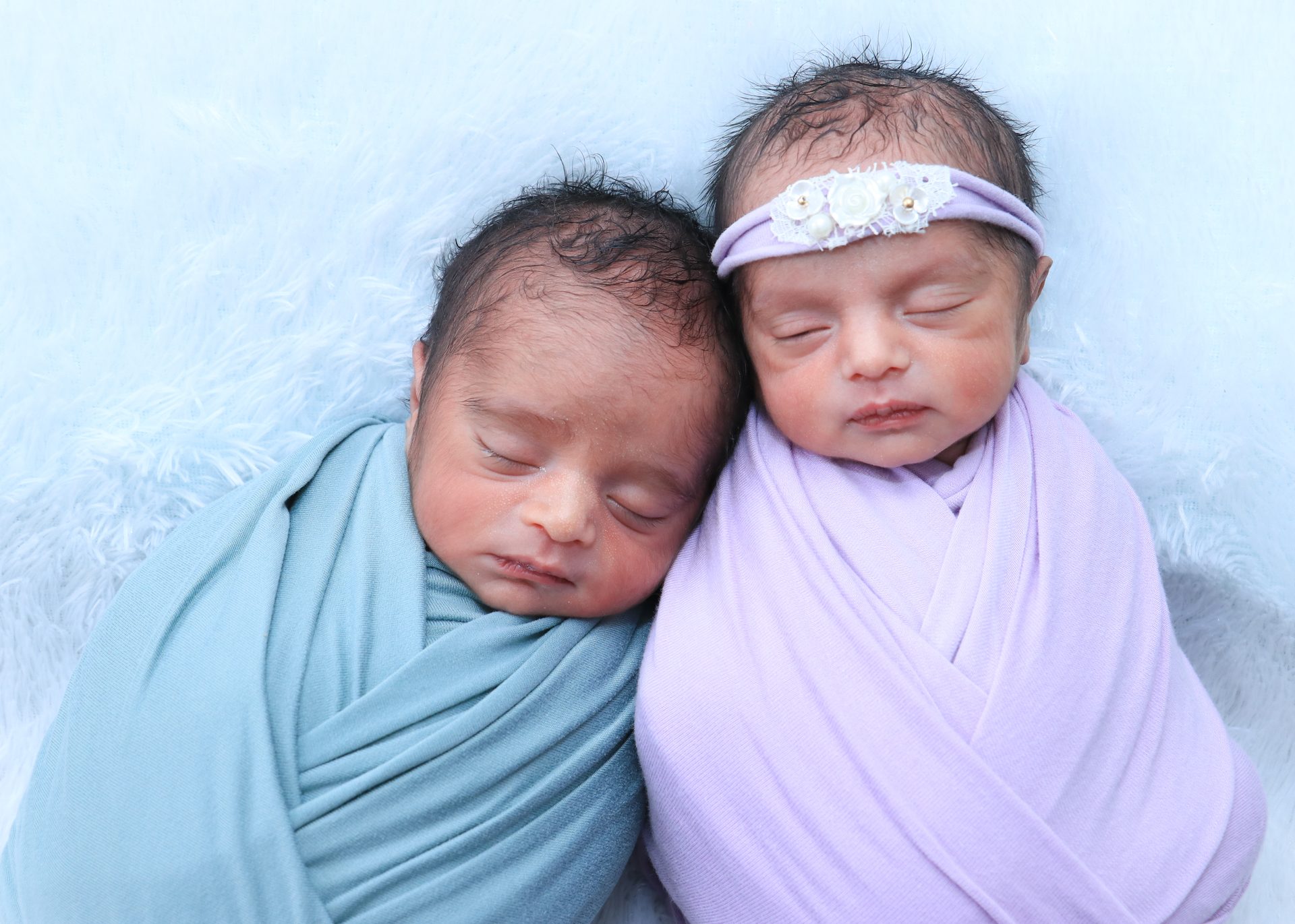 Newborn - twins