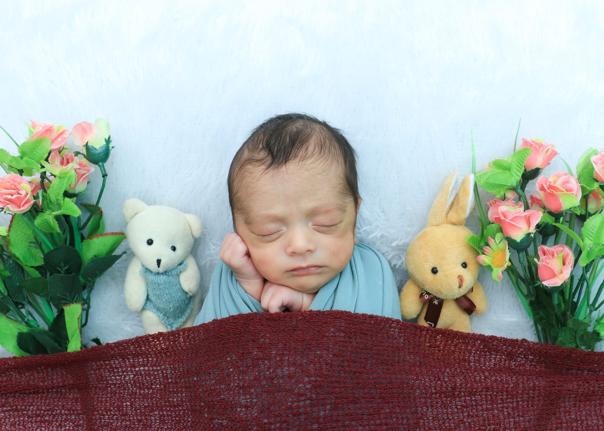 Newborn - teal wrap with teddies