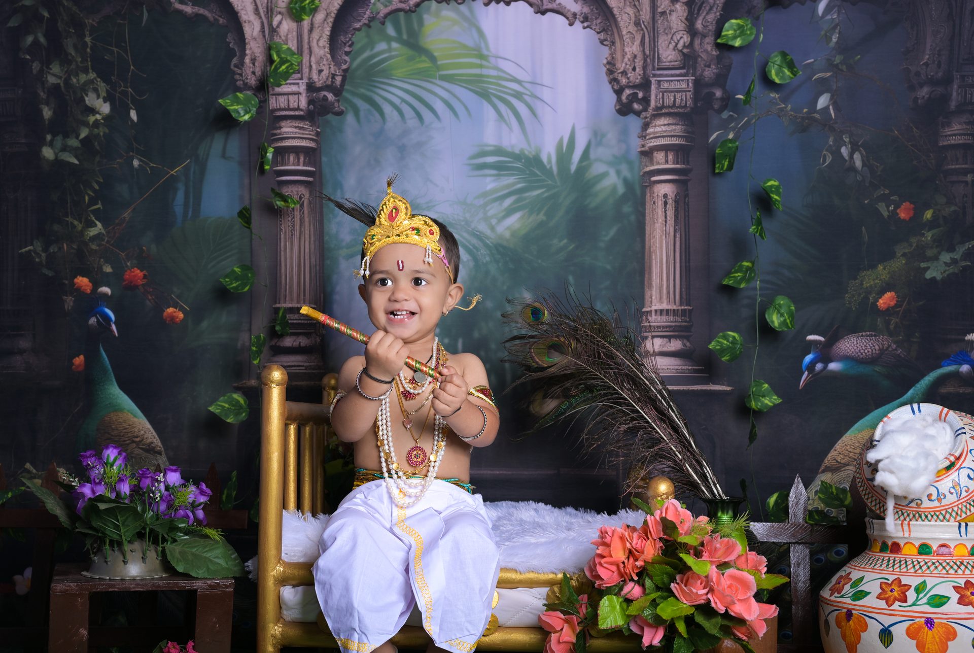 Toddler - Krishna smiling